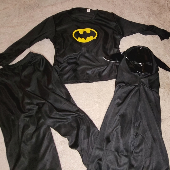 BatMan Costume Kids - Picture 3 of 3